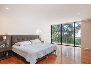 Venta Casa con piscina privada. El Poblado, La Calera, Medellín