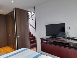 Foto 11 de VENDO APARTAMENTO DUPLEX EN ALEJANDRIA