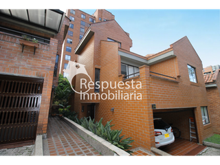 Vendo casa el poblado loma  parra unidad cerrada. Medellin