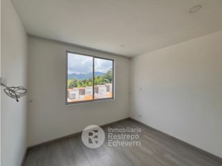 Casa en conjunto en arriendo, sector Bosque Popular, Manizales