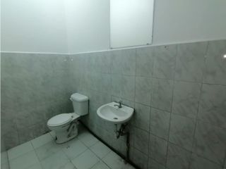 Foto 13 de Local Comercial - Centro de Quito