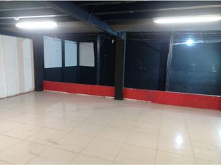 Foto 14 de Bodega - Quito