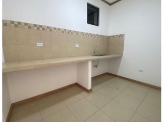 Foto 17 de Galpón - Pomasqui