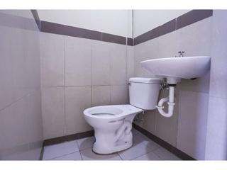 Foto 7 de Local Comercial - Norte de Quito