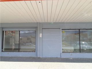 Foto 2 de El Batán, Local Comercial en Renta, 240m2, 1 Ambientes