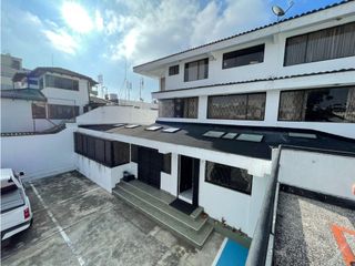 Foto 1 de Casa - Norte de Quito