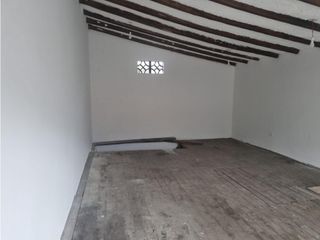 Foto 4 de Local Comercial - Rumipamba
