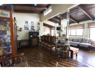 Foto 15 de Guajalo , 371 m2, 9 habitaciones, 5 baños, 7 parqueaderos