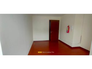 Foto 3 de Av America, Oficina, 46 m2, 3 ambientes, 1 baño, 1 parqueadero