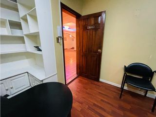 Foto 24 de La Pradera, Casa comercial, 420 m2, 4 ambientes, 4 baños, 2 parqueaderos