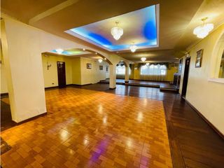 Foto 25 de La Pradera, Casa comercial, 420 m2, 4 ambientes, 4 baños, 2 parqueaderos