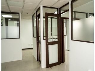 Foto 1 de 12 de Octubre, Oficina, 55 m2, 1 ambiente, 1 baño, 2 parqueaderos
