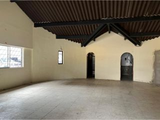 Foto 9 de Sangolqui, Bodega, 94 m2, 1 ambiente, 1 baño