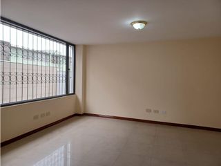 Foto 25 de La Luz, Local Comercial, 300 m2, 5 ambientes, 5 baños, 3 parqueaderos