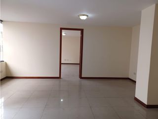Foto 31 de La Luz, Local Comercial, 300 m2, 5 ambientes, 5 baños, 3 parqueaderos
