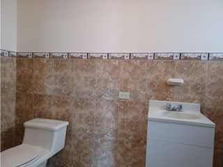 Foto 14 de La Luz, Local, 78 m2, 1 ambiente, 1 baño, 1 parqueadero