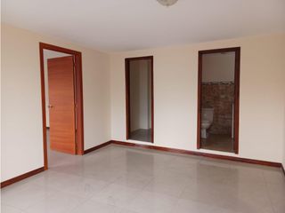 Foto 5 de La Luz, Oficina, 60 m2, 1 ambiente, 1 baño, 1 parqueadero
