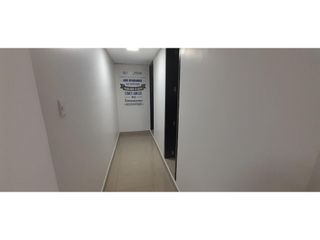 Foto 18 de La Granja, Casa comercial, 400 m2, 8 ambientes, 3 baños, 2 parqueaderos