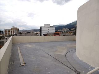 Foto 15 de Mariana de Jesús, Local, 150 m2, 2 ambientes, 3 baños, 1 parqueadero