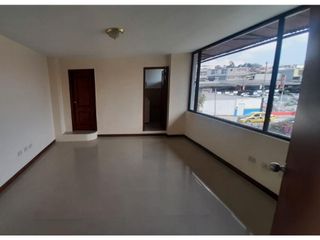 Foto 7 de La Luz, Oficina, 50m2, 1 ambiente, 1 baño, 1 parqueadero