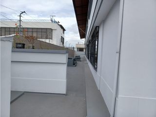 Foto 16 de La Luz, Oficina, 50m2, 1 ambiente, 1 baño, 1 parqueadero