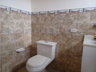 Foto 12 de La Luz, Oficina, 50m2, 1 ambiente, 1 baño, 1 parqueadero