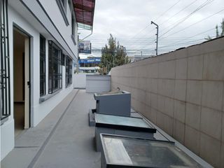Foto 15 de La Luz, Oficina, 50m2, 1 ambiente, 1 baño, 1 parqueadero