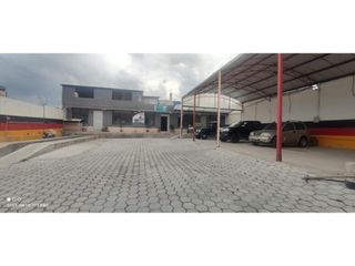 Foto 1 de Machachi, Galpón, 576 m2, 3 ambientes, 3 baños, parqueadero