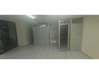 Foto 15 de Ponceano, Oficina, 74 m2, 5 ambientes, 3 baños,