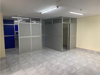 Foto 2 de Ponceano, Oficina, 74 m2, 5 ambientes, 3 baños,
