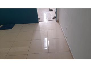 Foto 4 de El Batán, Local, 110 m2, 2 ambientes, 1 baño, 1 parqueadero