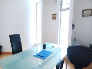 Foto 5 de Mariana de Jesús, Oficina, 15 m2, 1 ambiente, baños comunales