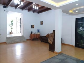 Foto 4 de Mariana de Jesús, Oficina, 29 m2, 1 ambiente, 1 baño, 1 parqueadero