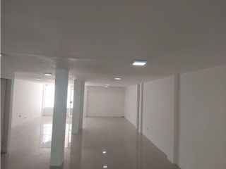 Foto 2 de Gaspar de Villarroel, Local en renta, 150 m2, 3 ambientes, 2 baños