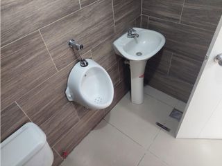 Foto 9 de Gaspar de Villarroel, Local en renta, 150 m2, 3 ambientes, 2 baños