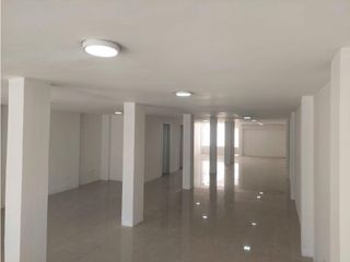 Foto 1 de Gaspar de Villarroel, Local en renta, 150 m2, 3 ambientes, 2 baños