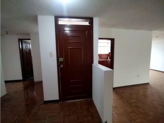 Foto 3 de Real Audiencia , Oficina, 90 m2, 5 ambientes, 3 baños, 1 parqueadero