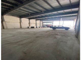 Foto 2 de Legarda, Galpón en renta, 700 m2, 1 ambiente, 1 baño, 7 parqueaderos