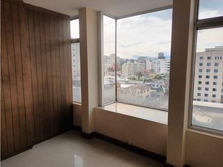 La Colón, Oficina en renta, 85 m2, 3 ambientes, 1 baño, 1 parqueadero