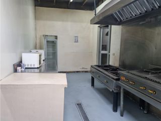 Foto 4 de Iñaquito, Local Comercial en renta, 110 m2, 4 ambientes, 2 baños