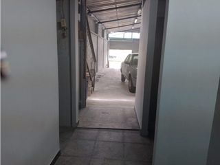 Foto 4 de El Dorado, Local Comercial en renta, 2 ambientes, 1 baño