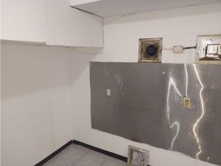 Foto 13 de El Batán, Local en renta, 115 m2, 4 ambientes, 1 baño, 2 parqueaderos