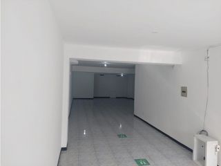 Foto 5 de El Batán, Local en renta, 115 m2, 4 ambientes, 1 baño, 2 parqueaderos