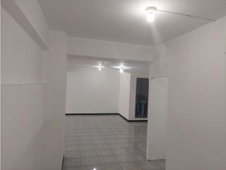 Foto 12 de El Batán, Local en renta, 115 m2, 4 ambientes, 1 baño, 2 parqueaderos