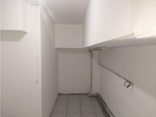 Foto 11 de El Batán, Local en renta, 115 m2, 4 ambientes, 1 baño, 2 parqueaderos