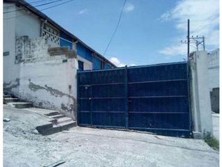 Foto 2 de Llano Chico, Galpón, 900 m2, 1 ambiente, 1 baño, 3 parqueaderos