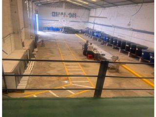 Foto 4 de Llano Chico, Galpón, 900 m2, 1 ambiente, 1 baño, 3 parqueaderos