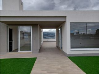 Ponceano, Suite en venta, 60 m2 1 habitación, 1 baño, 1 parqueadero