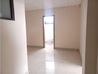 Mañosca, Oficina en renta, 60 m2, 2 ambientes, 2 baños, 1 parqueadero