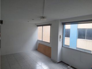 Foto 1 de Cotocollao, Oficina en renta, 48 m2, 2 ambientes, 1 baño
